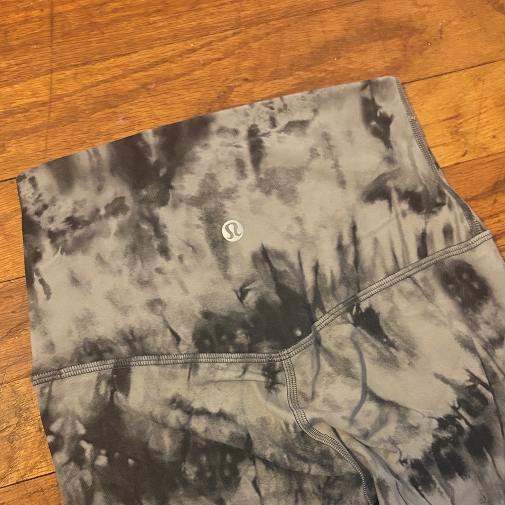lululemon athletica Black and Gray Tie-Dye Leggings